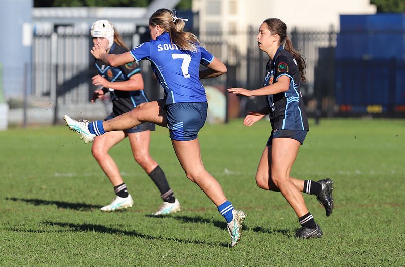 NSWCHS u18 Schoolgirls SOUTHERN vs WESTERN