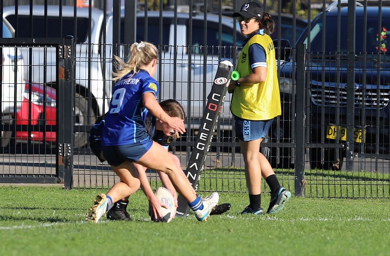 NSWCHS u18 Schoolgirls SOUTHERN vs WESTERN