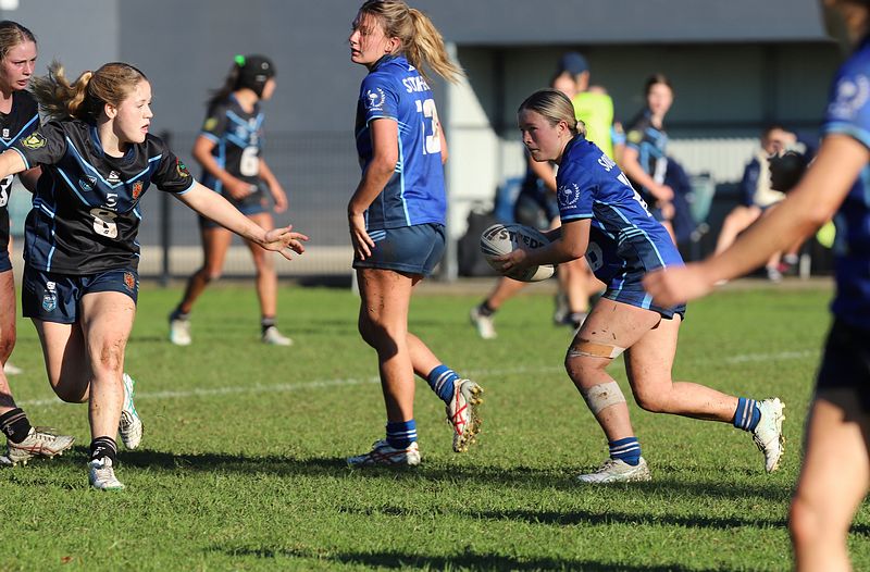 NSWCHS u18 Schoolgirls SOUTHERN vs WESTERN