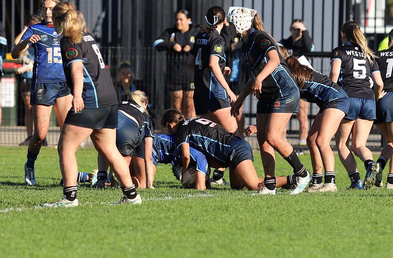 NSWCHS u18 Schoolgirls SOUTHERN vs WESTERN