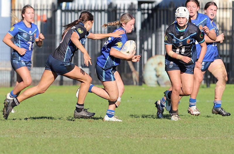 NSWCHS u18 Schoolgirls SOUTHERN vs WESTERN