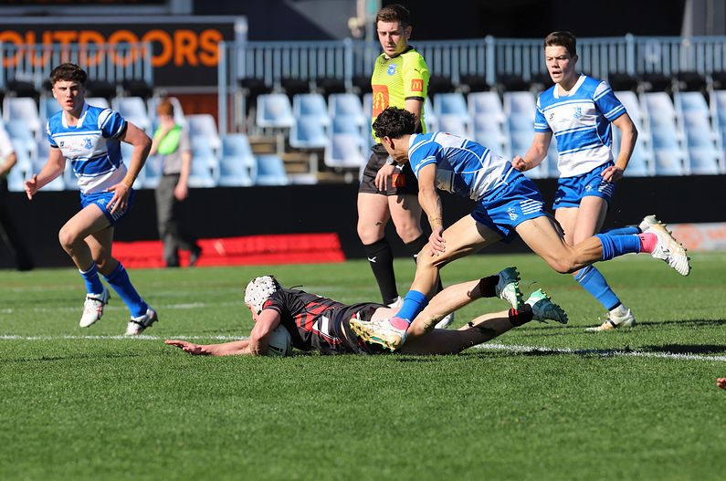SBC ENDEAVOUR vs St DOM’S