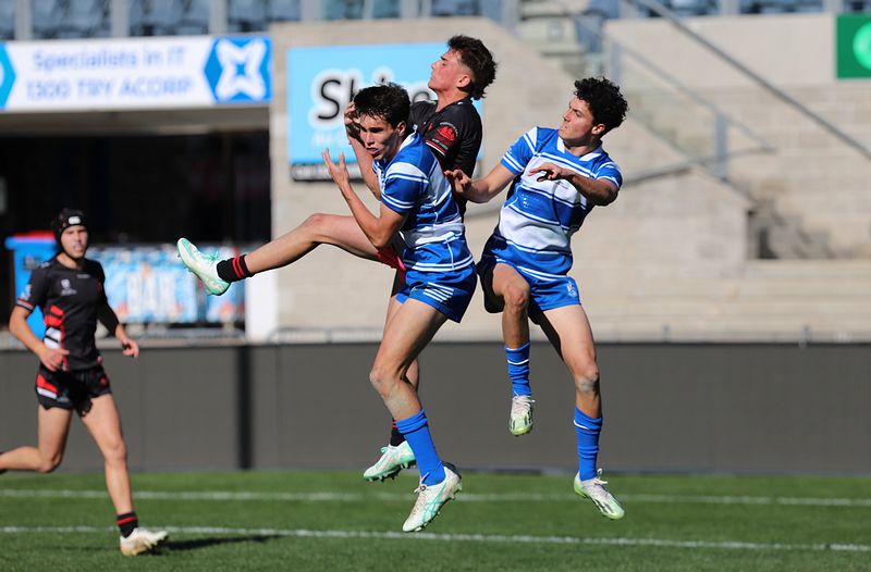 SBC ENDEAVOUR vs St DOM’S