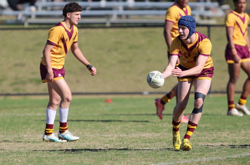 SBC Rnd 2 HOLY CROSS vs WESTFIELDS