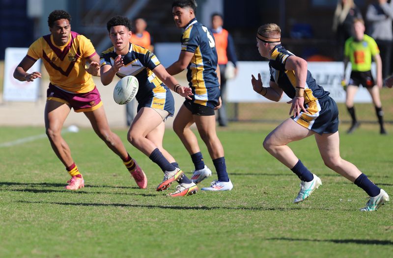 SBC Rnd 2 HOLY CROSS vs WESTFIELDS