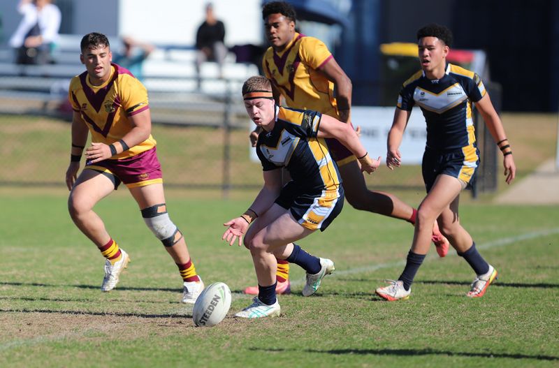 SBC Rnd 2 HOLY CROSS vs WESTFIELDS