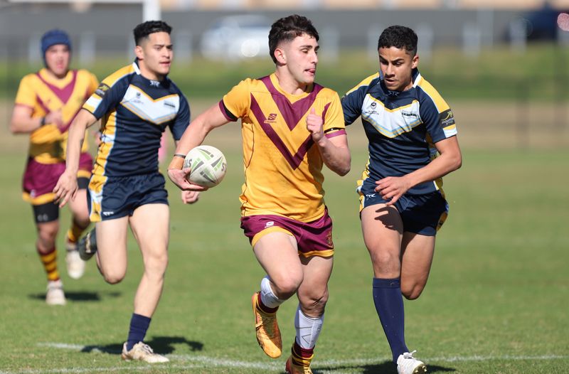 SBC Rnd 2 HOLY CROSS vs WESTFIELDS