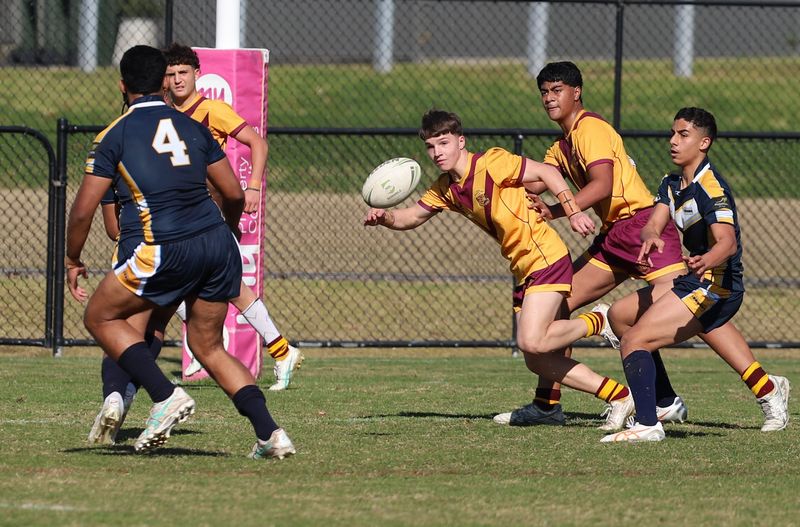 SBC Rnd 2 HOLY CROSS vs WESTFIELDS