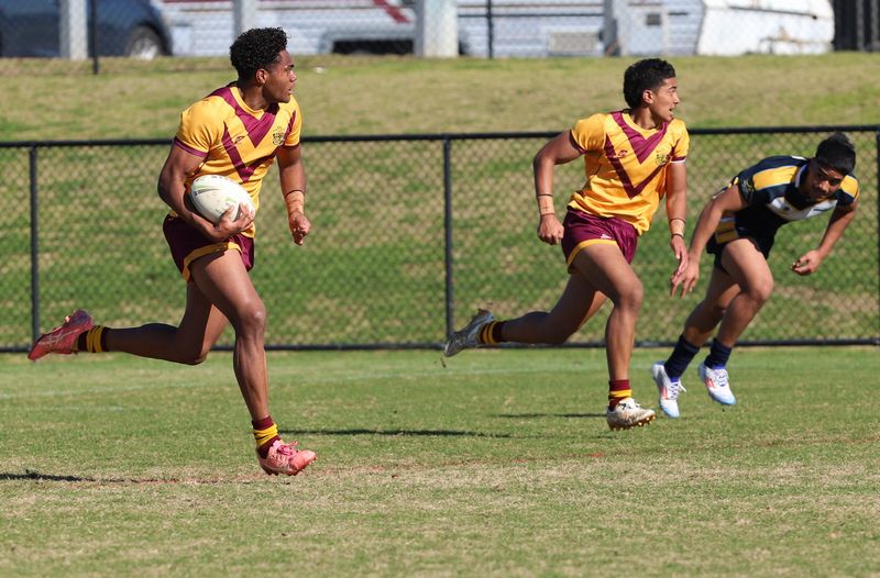 SBC Rnd 2 HOLY CROSS vs WESTFIELDS