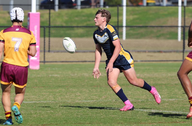 SBC Rnd 2 HOLY CROSS vs WESTFIELDS