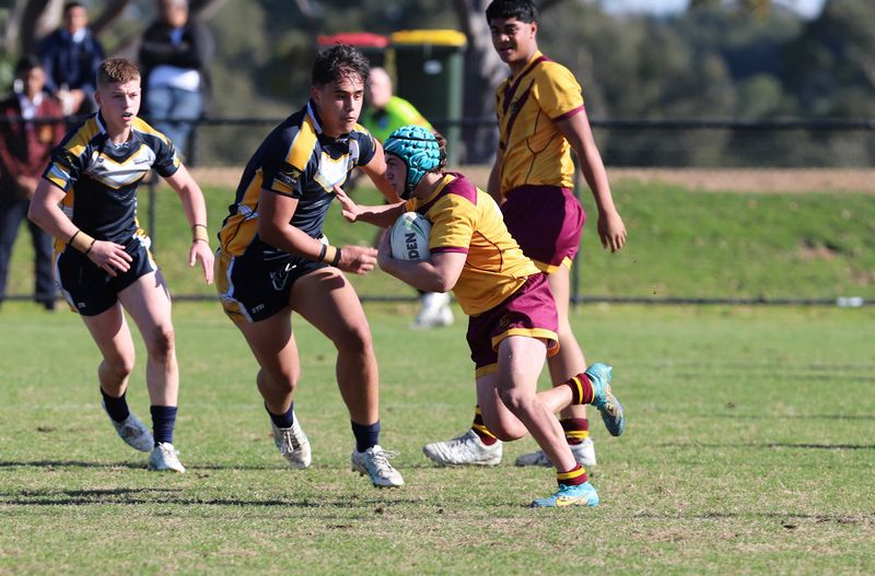 SBC Rnd 2 HOLY CROSS vs WESTFIELDS