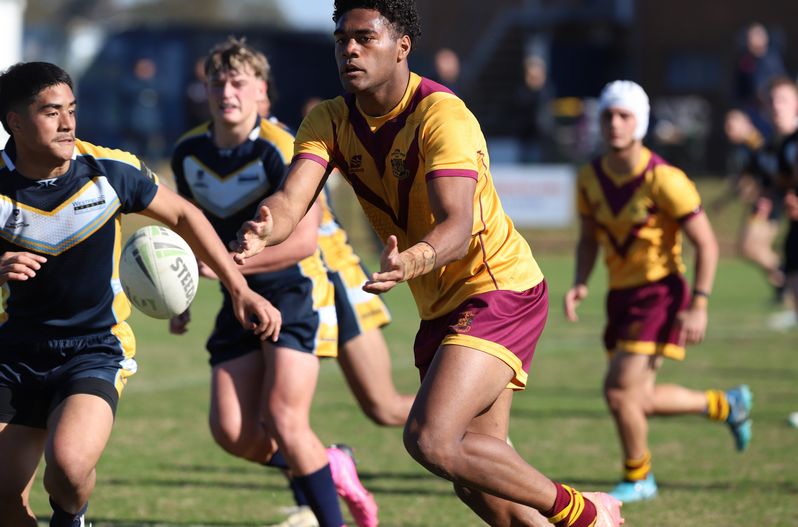 SBC Rnd 2 HOLY CROSS vs WESTFIELDS