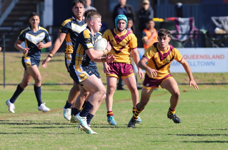 SBC Rnd 2 HOLY CROSS vs WESTFIELDS