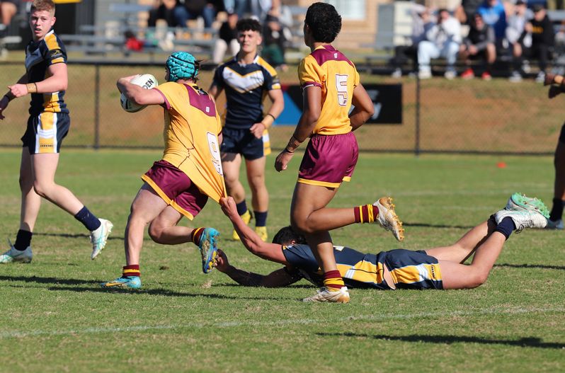 SBC Rnd 2 HOLY CROSS vs WESTFIELDS