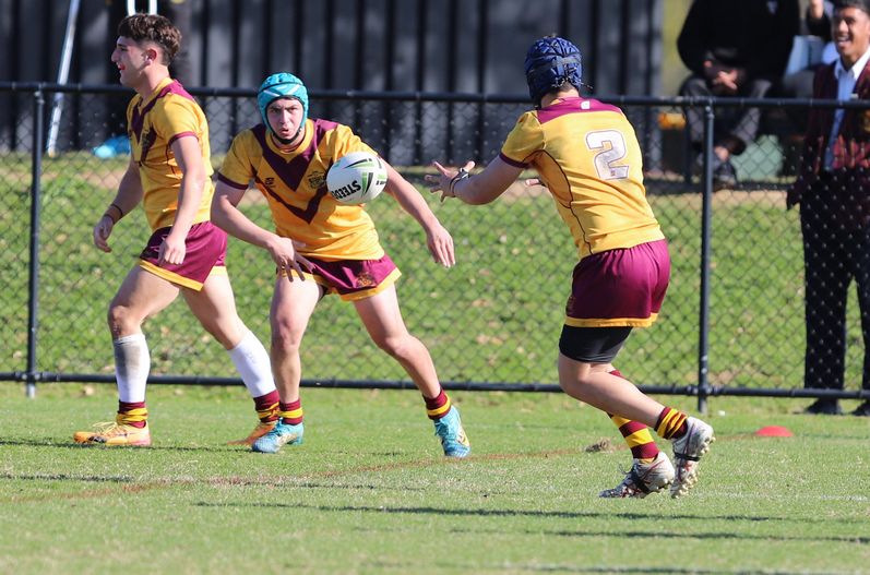 SBC Rnd 2 HOLY CROSS vs WESTFIELDS