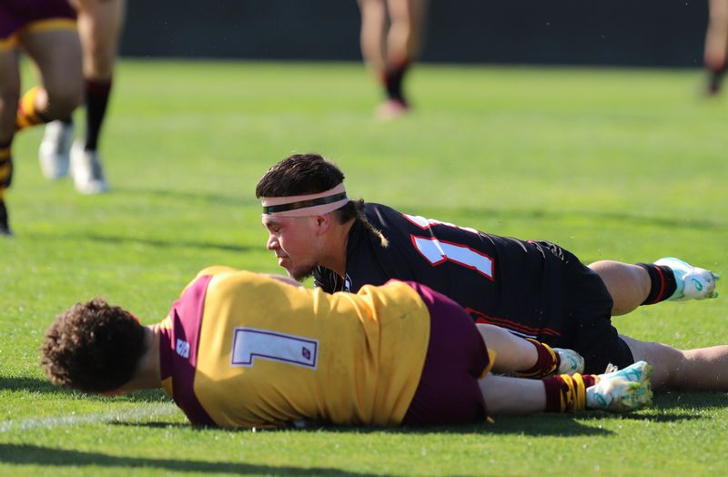 SBC ENDEAVOUR vs HOLY CROSS