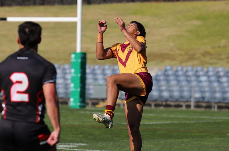 SBC ENDEAVOUR vs HOLY CROSS
