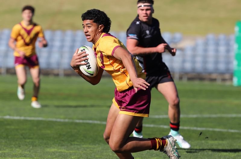 SBC ENDEAVOUR vs HOLY CROSS
