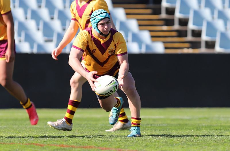 SBC ENDEAVOUR vs HOLY CROSS