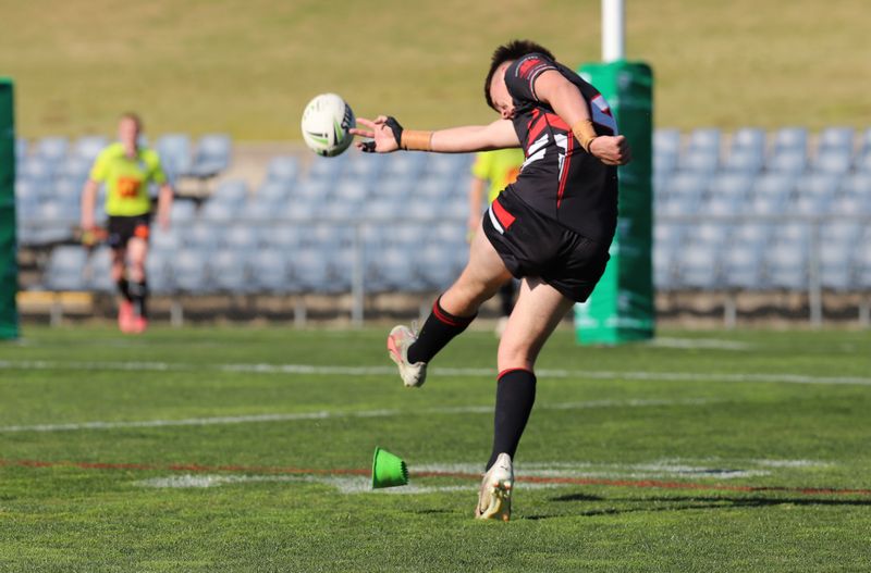 SBC ENDEAVOUR vs HOLY CROSS