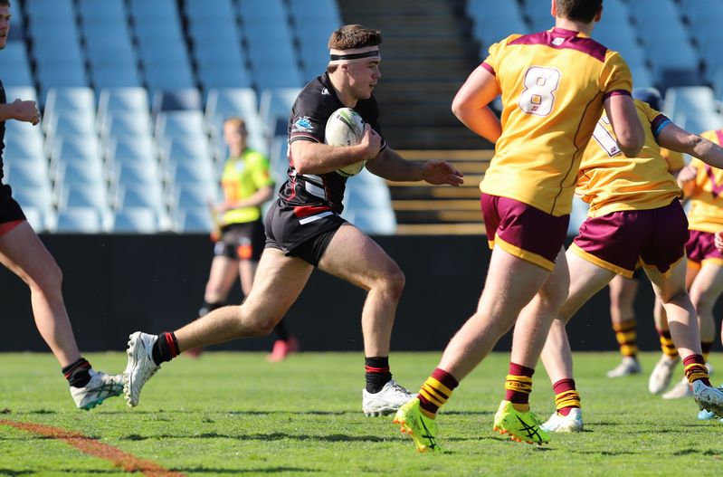 SBC ENDEAVOUR vs HOLY CROSS