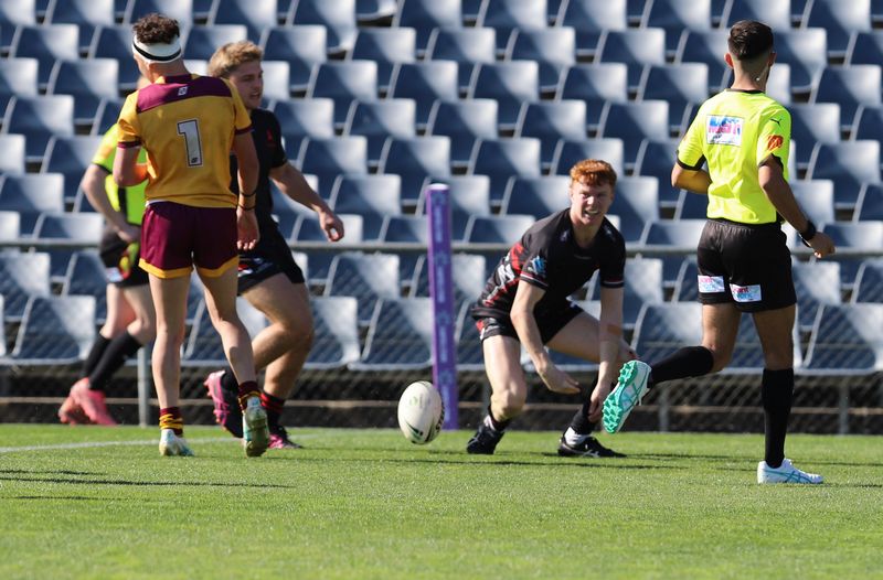 SBC ENDEAVOUR vs HOLY CROSS
