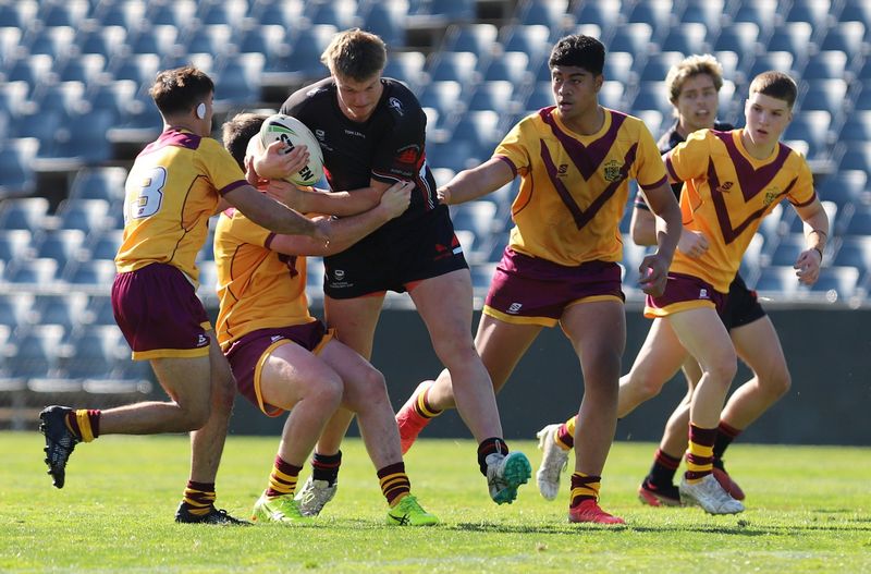SBC ENDEAVOUR vs HOLY CROSS