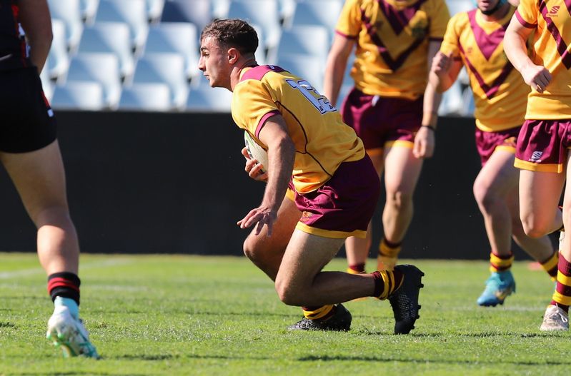 SBC ENDEAVOUR vs HOLY CROSS