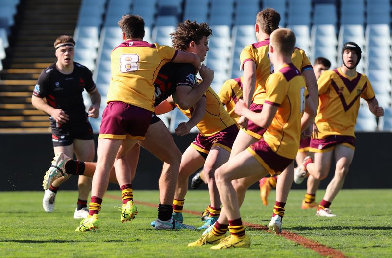 SBC ENDEAVOUR vs HOLY CROSS