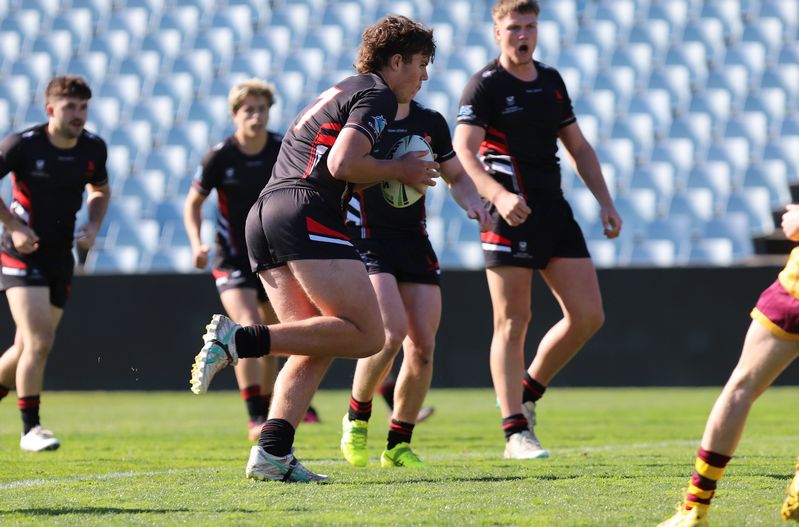 SBC ENDEAVOUR vs HOLY CROSS