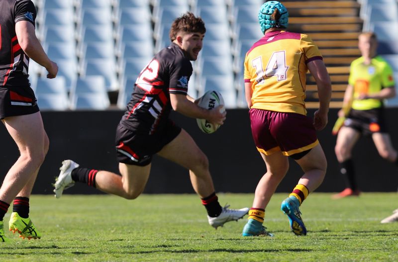SBC ENDEAVOUR vs HOLY CROSS