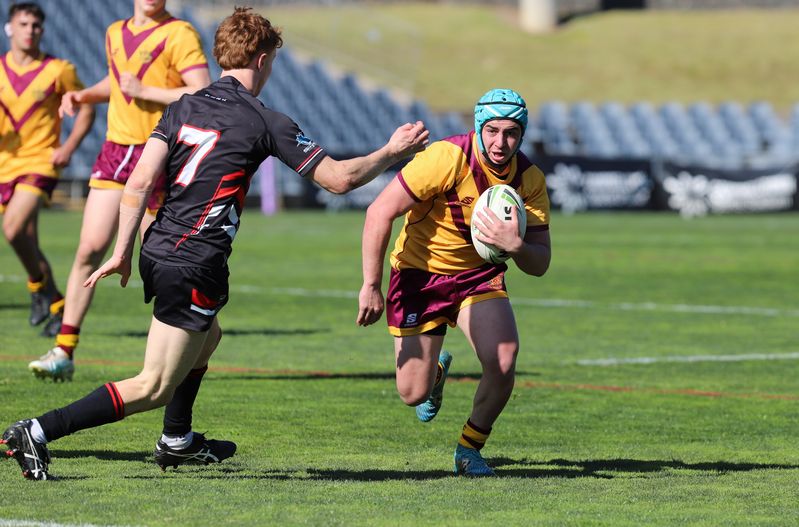 SBC ENDEAVOUR vs HOLY CROSS