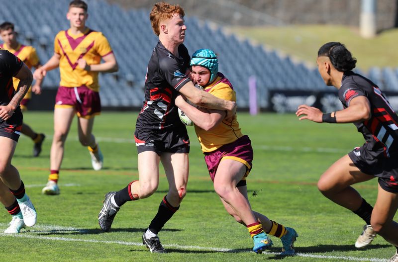 SBC ENDEAVOUR vs HOLY CROSS