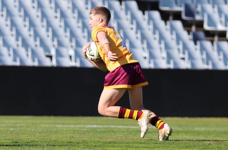 SBC ENDEAVOUR vs HOLY CROSS