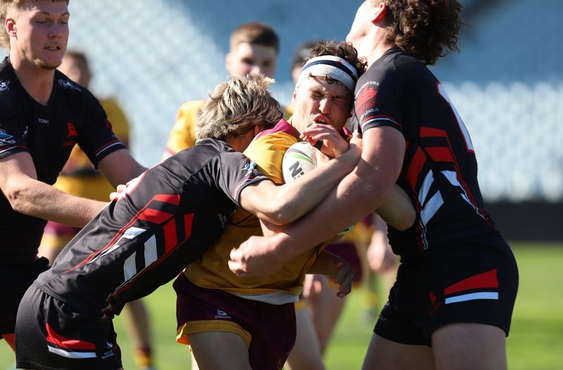 SBC ENDEAVOUR vs HOLY CROSS