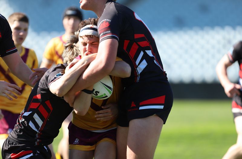SBC ENDEAVOUR vs HOLY CROSS