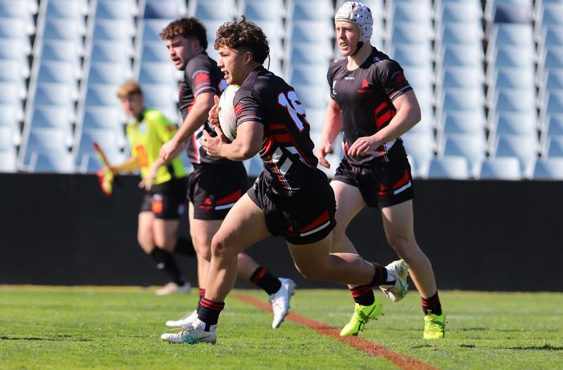 SBC ENDEAVOUR vs HOLY CROSS