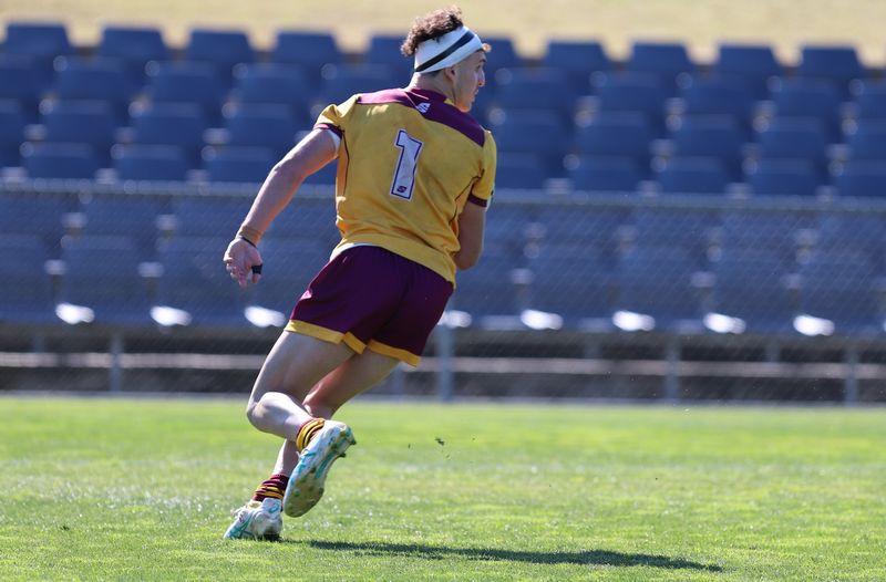 SBC ENDEAVOUR vs HOLY CROSS