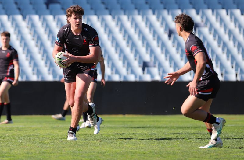 SBC ENDEAVOUR vs HOLY CROSS