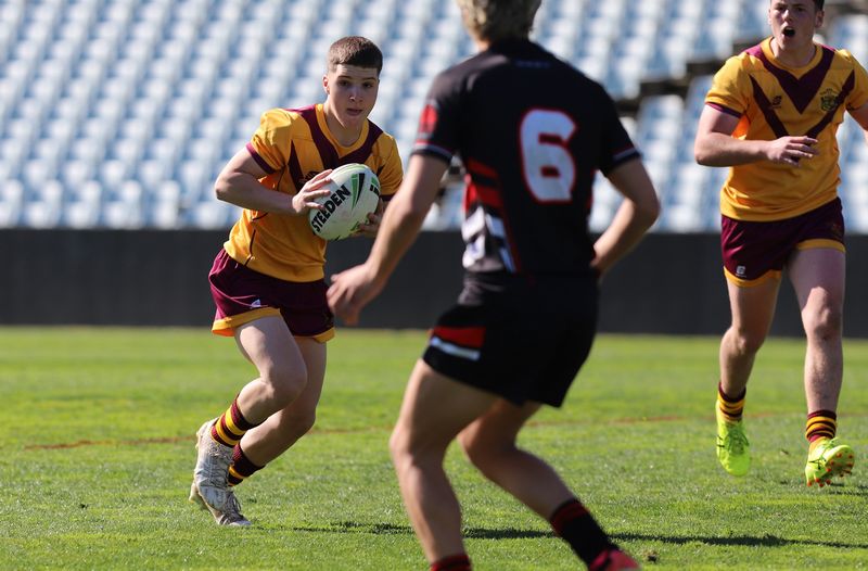 SBC ENDEAVOUR vs HOLY CROSS