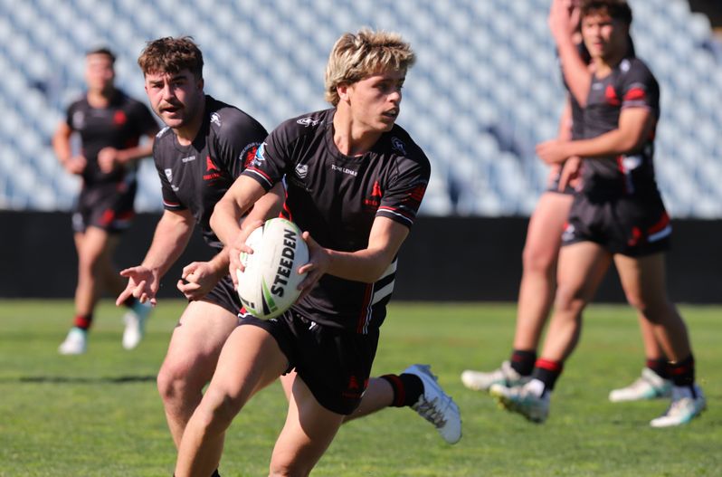 SBC ENDEAVOUR vs HOLY CROSS