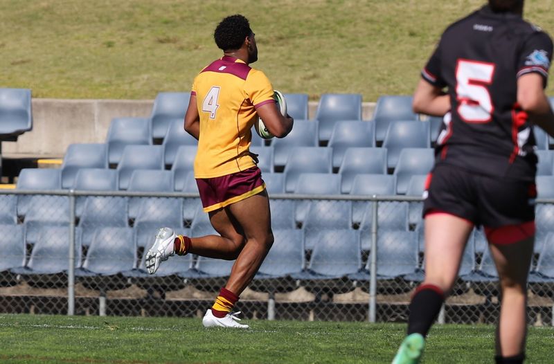 SBC ENDEAVOUR vs HOLY CROSS