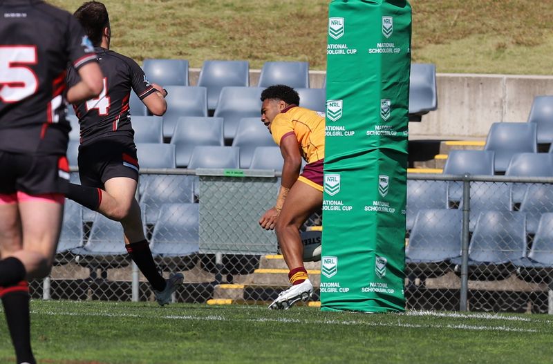 SBC ENDEAVOUR vs HOLY CROSS