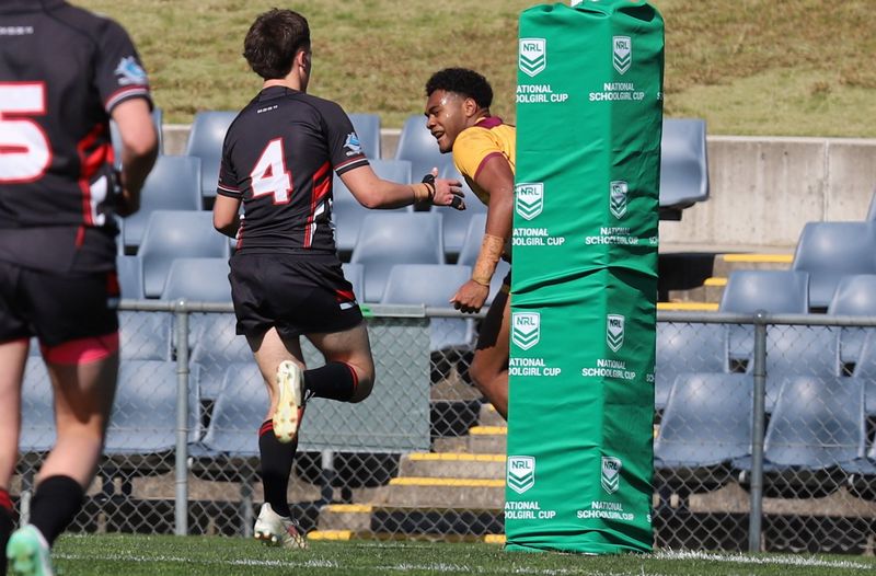 SBC ENDEAVOUR vs HOLY CROSS