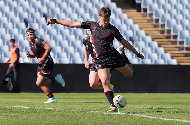 SBC ENDEAVOUR vs HOLY CROSS