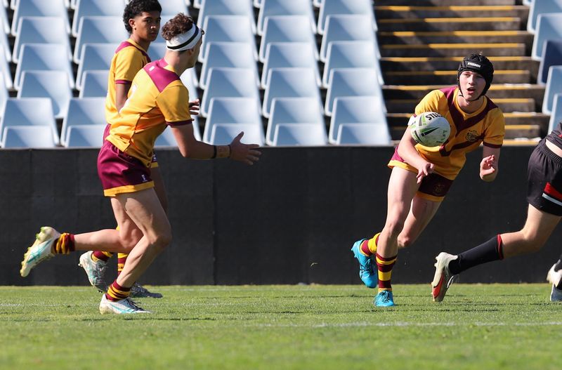 SBC ENDEAVOUR vs HOLY CROSS