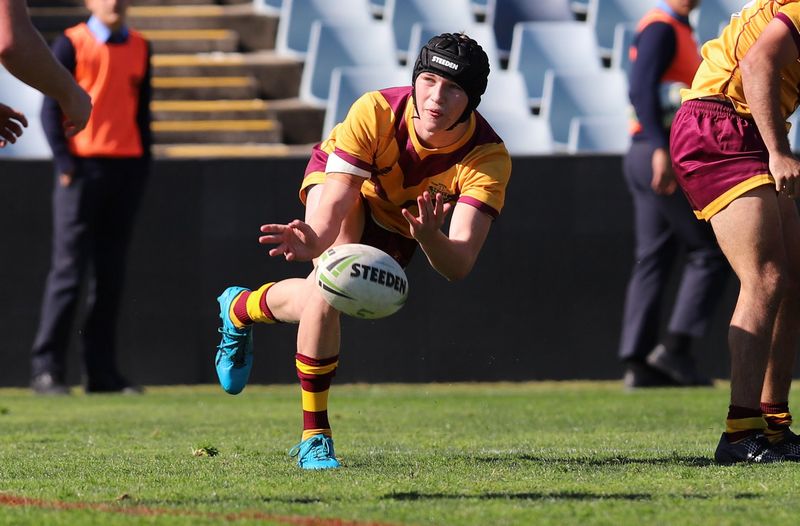 SBC ENDEAVOUR vs HOLY CROSS