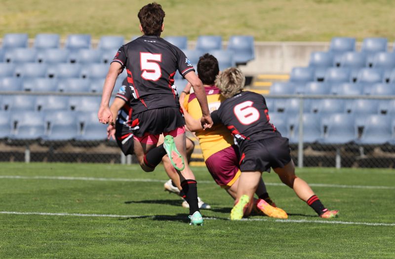 SBC ENDEAVOUR vs HOLY CROSS