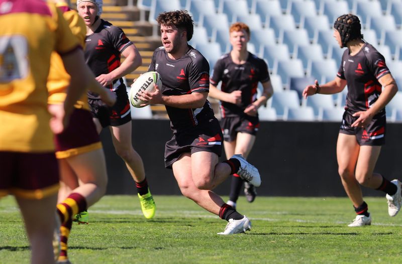 SBC ENDEAVOUR vs HOLY CROSS