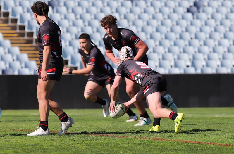 SBC ENDEAVOUR vs HOLY CROSS